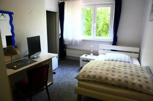 Hotel Kronberg Кронберг им Таунус Екстериор снимка