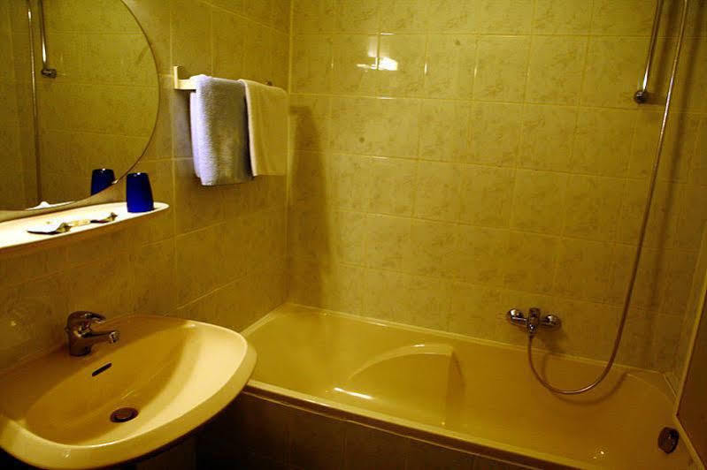 Hotel Kronberg Кронберг им Таунус Екстериор снимка