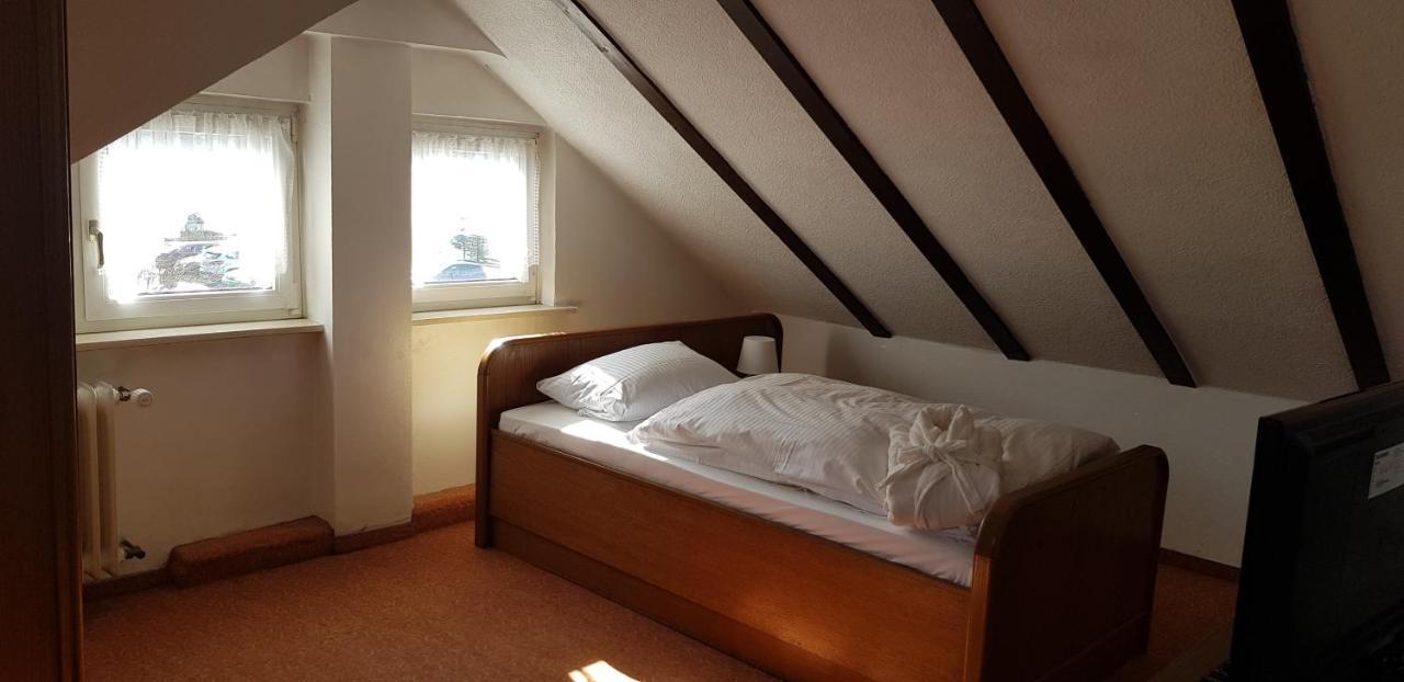 Hotel Kronberg Кронберг им Таунус Екстериор снимка